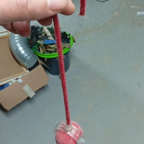 Interactive cat toy used with USB