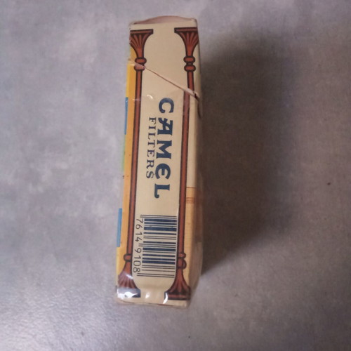 Camel hard collectible pack used, Greek, 1980s