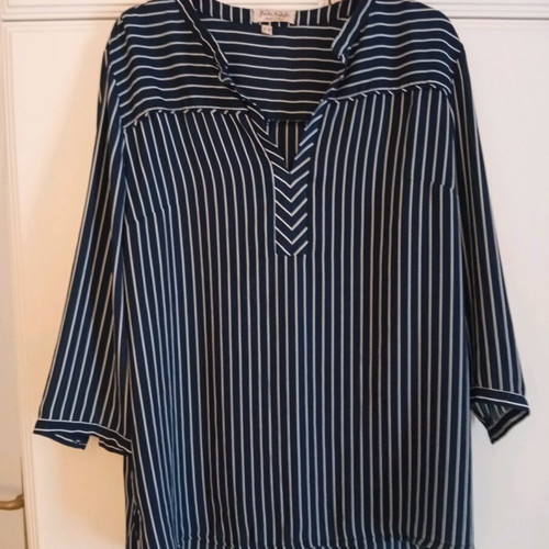 Tunic blue with white stripes like new, Spanish made