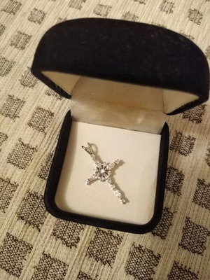 Silver 925 cross with stones new