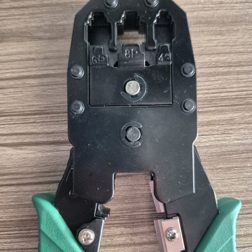 Rj45 crimping tool like new