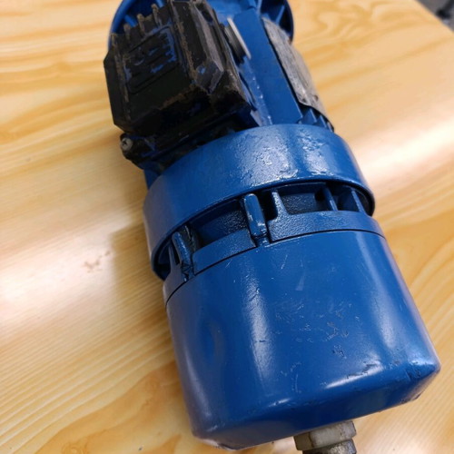 Crane bridge motor used with brake, 15 mm shaft