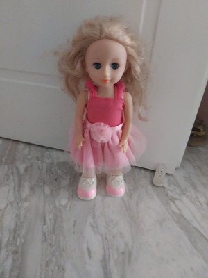 Anastasia Perpatoula electronic educational doll used