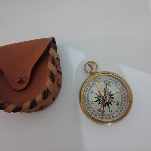 Nautical pocket compass new with leather case