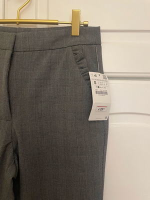 Zara slim pants new, size S