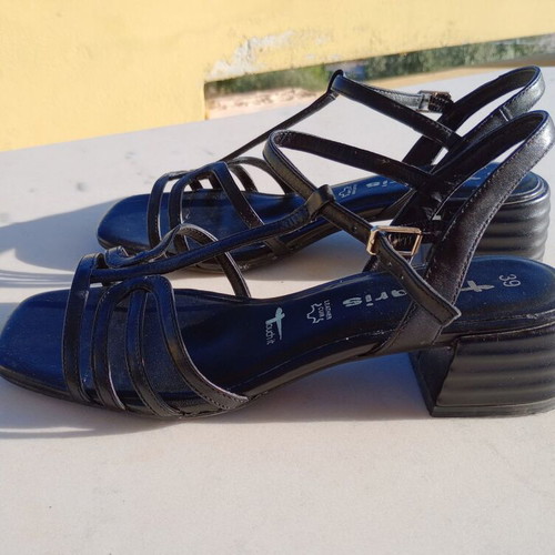 Tamaris women's sandals size 39, black, used, 45mm heel