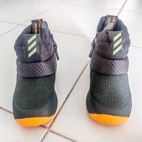 Adidas Rapidasnow kids winter boots like new, black orange size 24