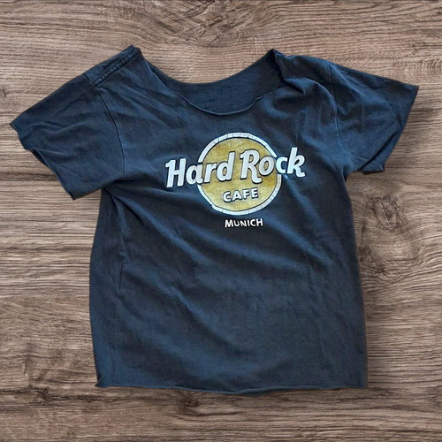 Hard Rock Cafe women's blouse S like new, black and yellow