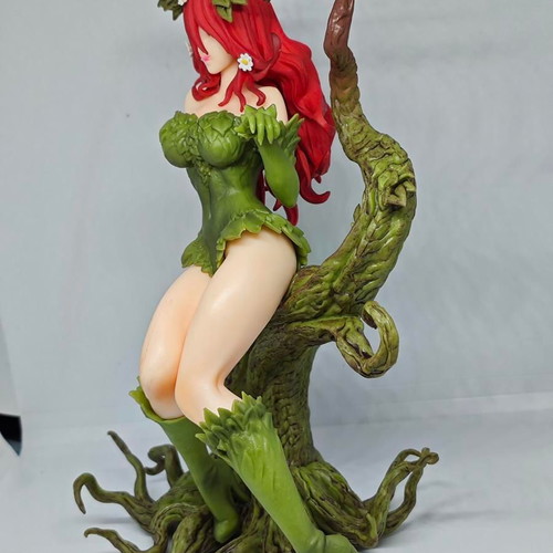 Poison Ivy DC Comics Bishoujo Style collectible figure 20cm like new