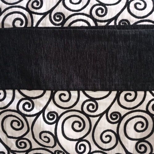 Double-sided throw with embossed texture, like new