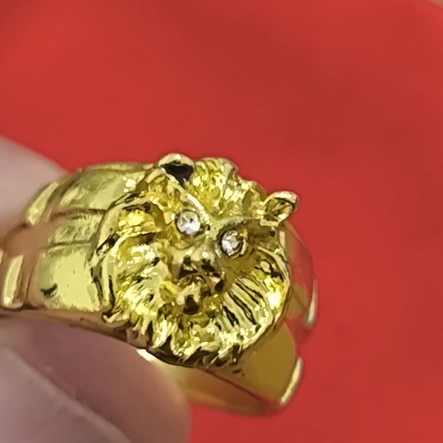 Lion Head Ring with Strass Gold Tone Luxury Statement New