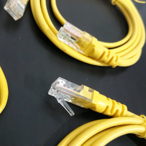 Cat5e Ethernet cable yellow new, 1.5m network length