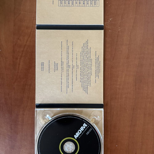 Archive You All Look The Same To Me CD like new, rock