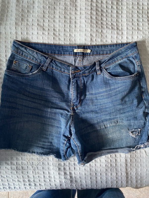 Jeans shorts used, blue, size XXL with rips