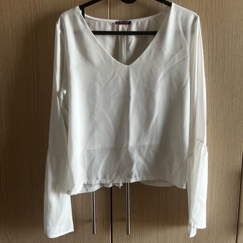 Women’s blouse one size like new, white