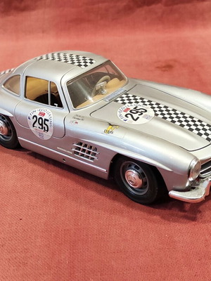 Mercedes-Benz 300SL αγωνιστικό μοντέλο 1954 1:18 καινούργιο