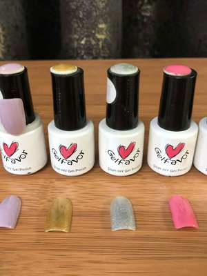 Σετ 5 τεμαχίων ημιμόνιμο βερνίκι GEL FAVOR 7 ml καινούργιο