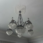 Chandelier like new, functional