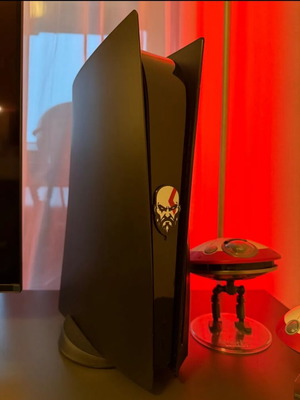 God of War Kratos USB-C or A port cover for PS5