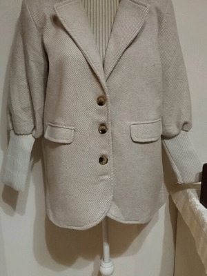 Μακρυά ζακέτα μάλλινη καινούργια Bianco Lucci μέγεθος L