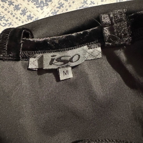 Iso women's velvet crop top like new, black, size M