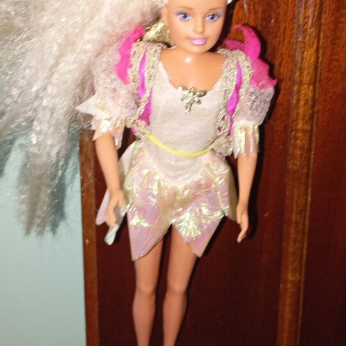 Sindy doll like new