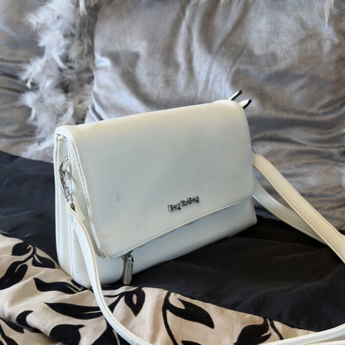 Bag to Bag White Crossbody Bag New with Chain and Silver Details