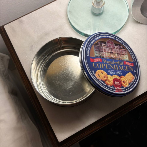 Storage tin for cookies like new from Denmark