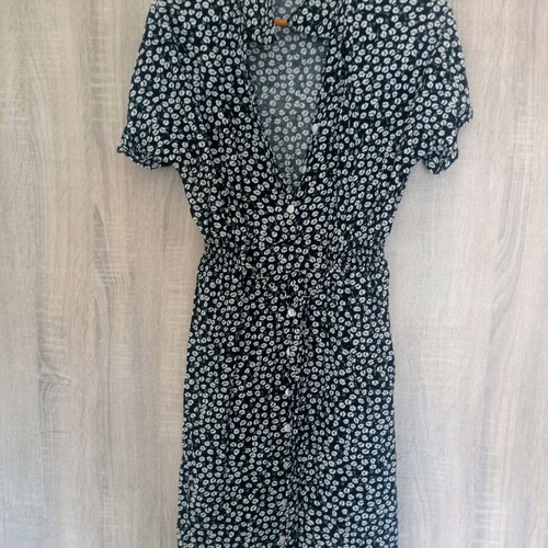 Cupshe Floral Dress used, size S, lightweight and cool