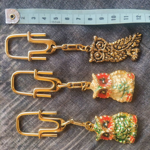 Keychains new, set of 3 with owl symbol multicolored