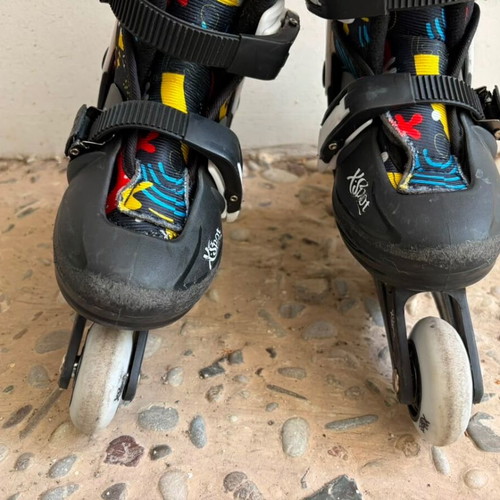 Roller skates no 31-34 and skateboard 53x16 used