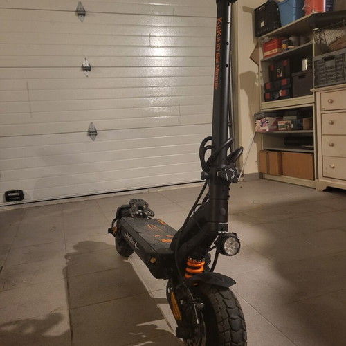 Kukirin G2 Master 2025 electric scooter like new