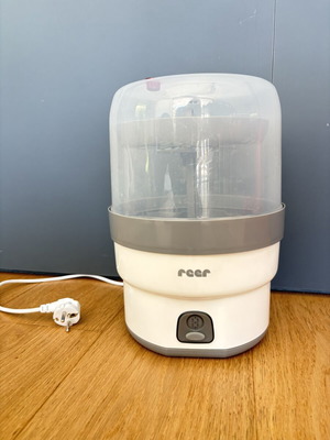 Reer Sterilizer for Bottles and Feeding Utensils like new
