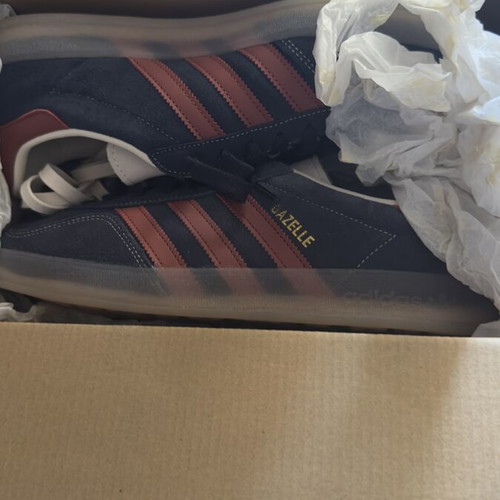 Adidas Gazelle Indoor sneakers like new, size 44, blue