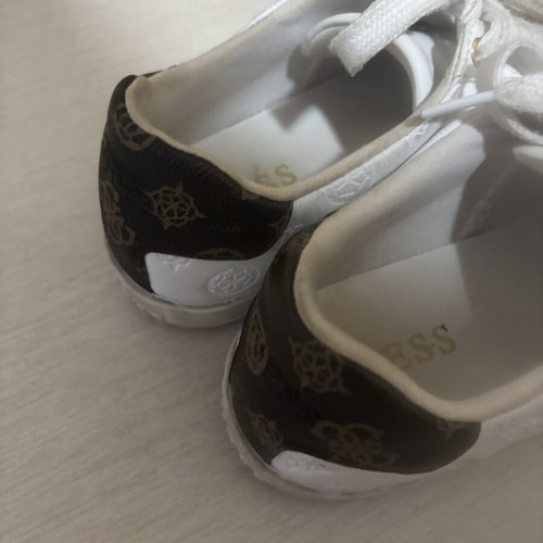 Guess athletic shoes used, size 38, white
