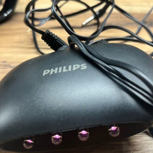 Philips SHC2000 wireless headphones like new with transmitter base