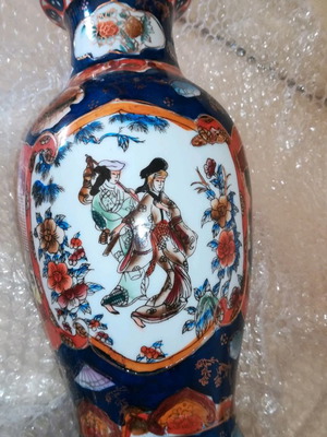Satsuma vase Chinese handmade used