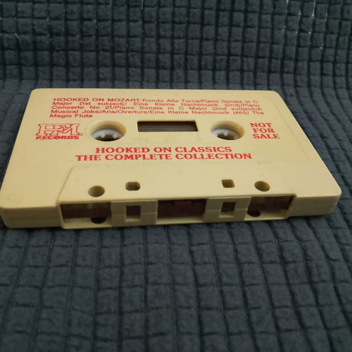 Cassette Eikones Hooked On Classics The Complete Collection 1980 used