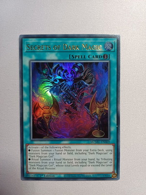 Secrets of Dark Magic κάρτα σαν καινούργιο, 1η έκδοση 2020