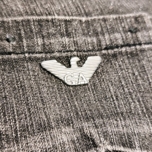 Armani Cropped Jeans like new, grey with subtle glitter
