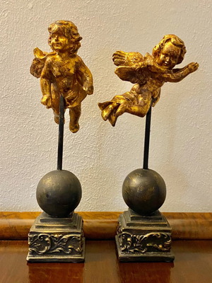 Wooden decorative angels like new