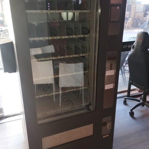 Vending machine used, broken, not working