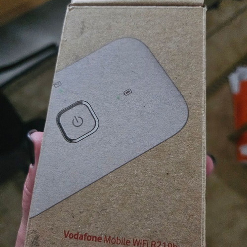 Vodafone Mobile Wifi Model R219h New Sealed Box