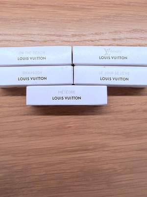 Louis Vuitton Discovery Set 5 Eau de Parfum 2ml new