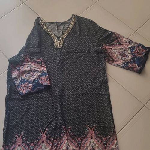 Dress pack of two like new, size M 38 10