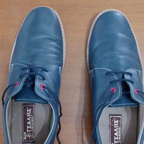 Shoes like new, size 40, black and brown