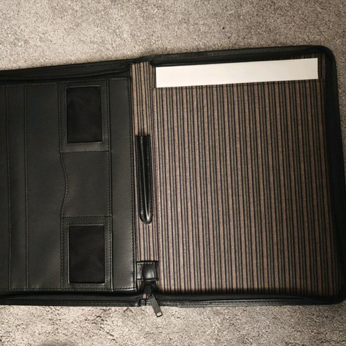 Organizer conference folder like new