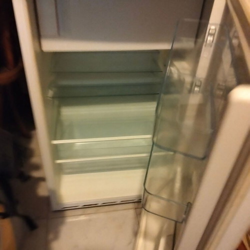 Mini-Bar Refrigerator Bosch KTL14V21IE like new, energy class A