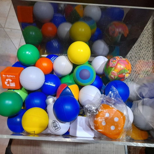 Anti-stress balls new, pack of 95, foam material