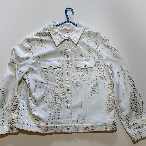 Betty Barclay jacket white with gold prints XL like new
